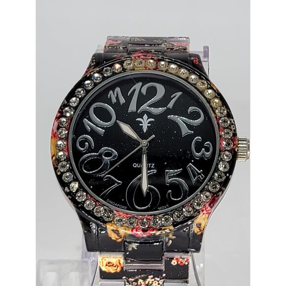 Elegant Floral-Patterned Quartz Watch with Crystal-Studded Bezel and Oversized